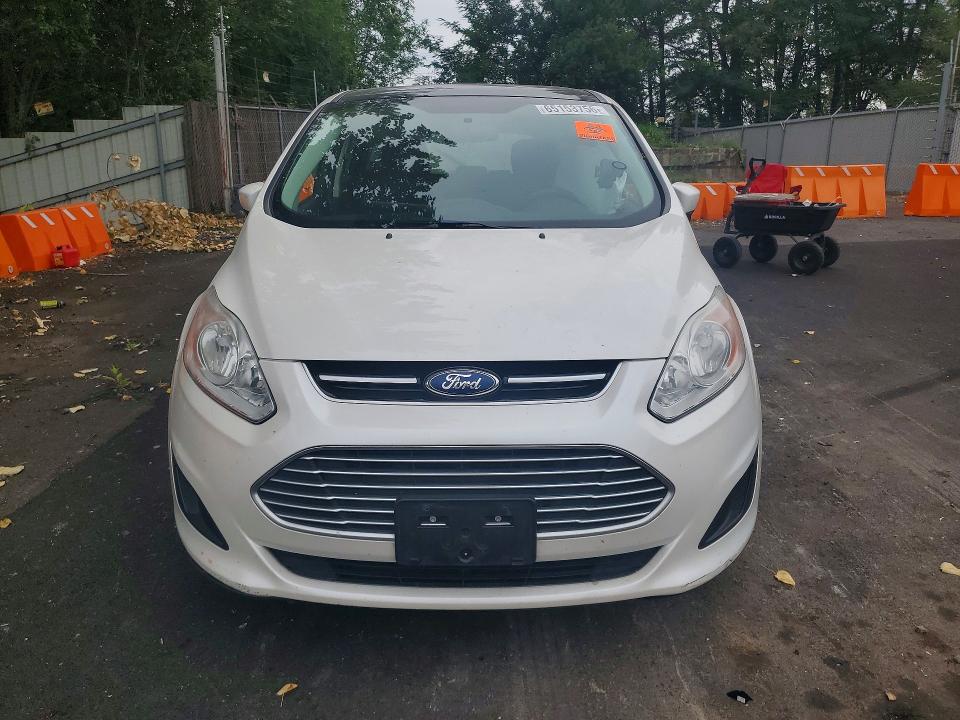 Photo 5 from auction – 2014 FORD C-MAX with VIN 1FADP5AU1EL505052