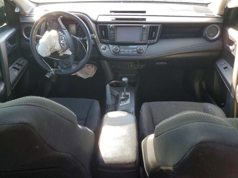 Photo 8 from auction – 2017 TOYOTA RAV4 with VIN 2T3RFREV4HW550193