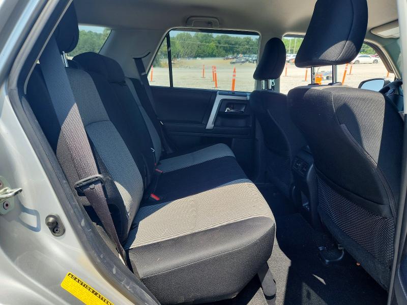Photo 11 from auction – 2023 TOYOTA 4RUNNER with VIN JTEEU5JRXP5303154
