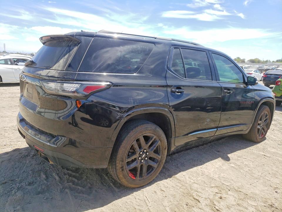 Photo 3 from auction – 2019 CHEVROLET TRAVERSE with VIN 1GNERKKW2KJ296815