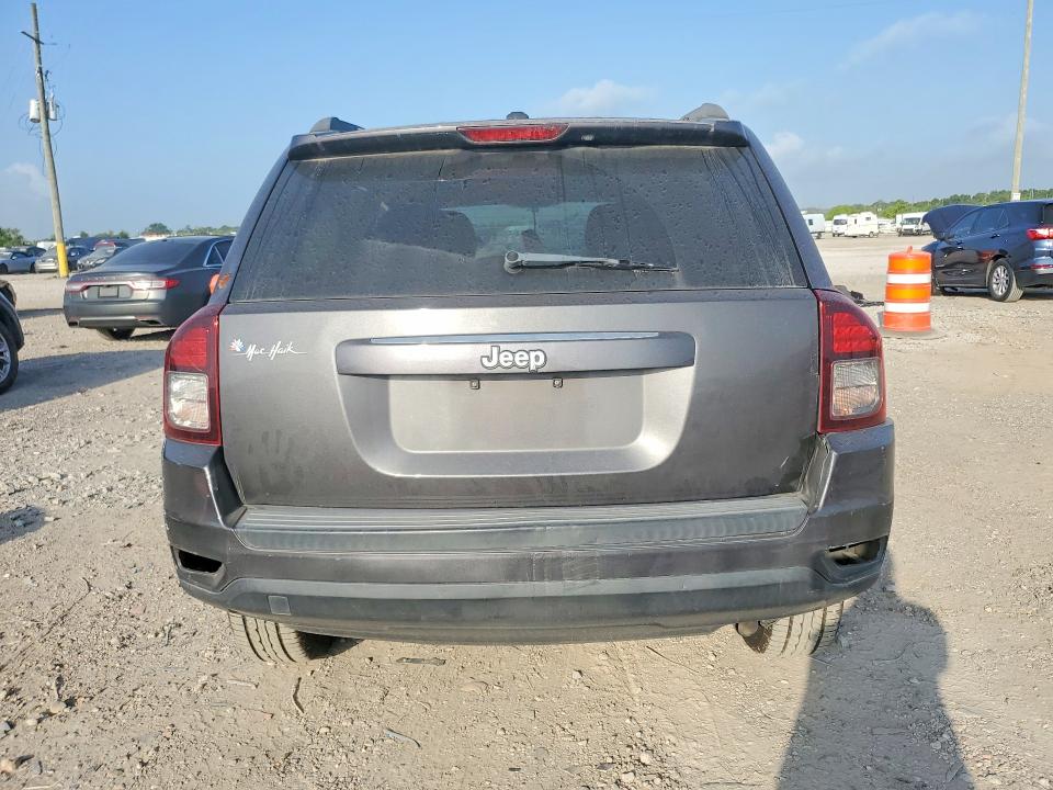 Photo 6 from auction – 2017 JEEP COMPASS with VIN 1C4NJCBA5HD146747