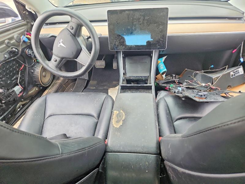 Photo 8 from auction – 2018 TESLA MODEL 3 with VIN 5YJ3E1EA0JF151980