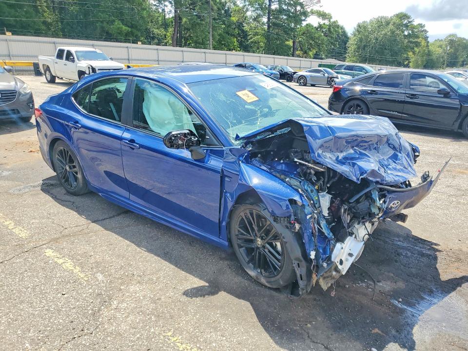 Photo 4 from auction – 2026 TOYOTA CAMRY with VIN 4T1DAACK2TU295516