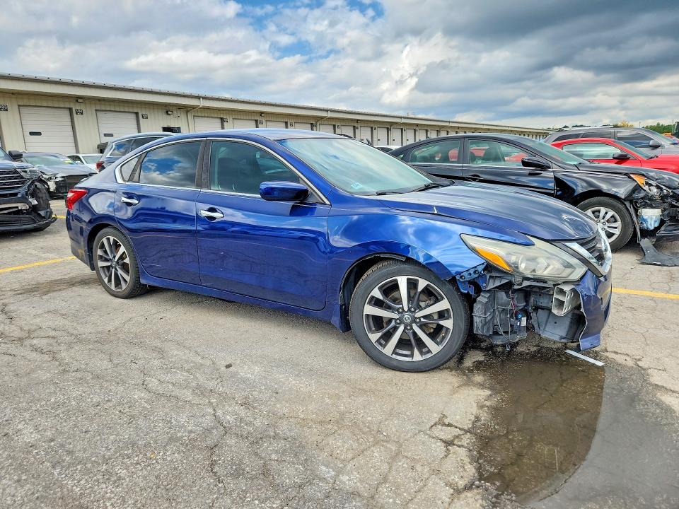 Photo 4 from auction – 2016 NISSAN ALTIMA with VIN 1N4AL3AP3GC121872
