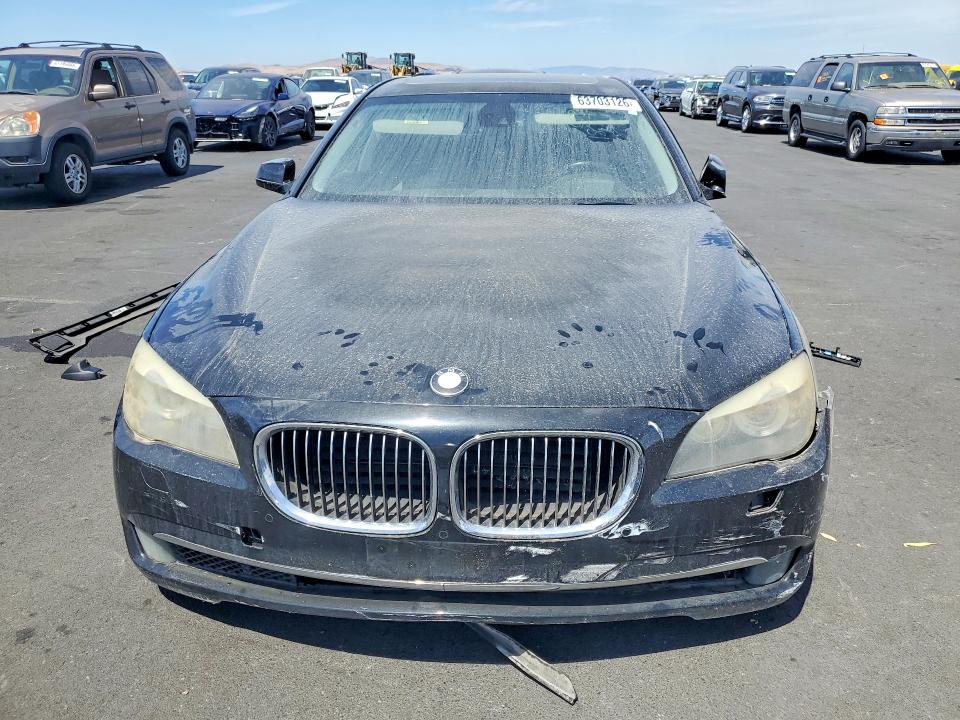 Photo 5 from auction – 2009 BMW 750 with VIN WBAKA83529CY33786