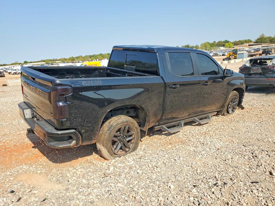 Photo 3 from auction – 2019 CHEVROLET SILVERADO with VIN 3GCPYFED4KG166199