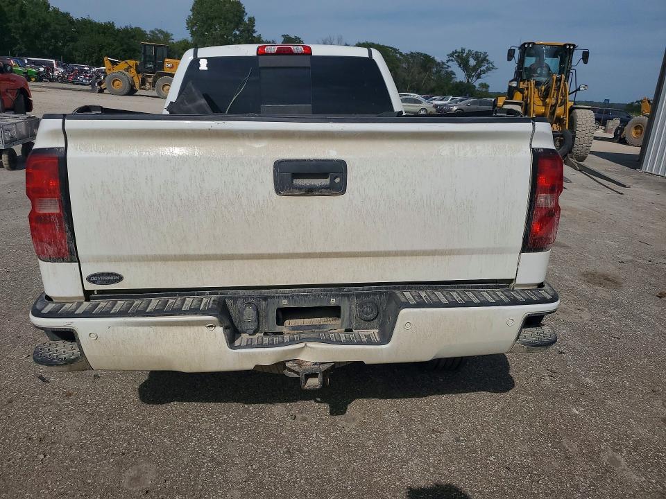 Снимка 6 от търг – 2016 CHEVROLET SILVERADO с VIN 1GCVKREC1GZ104154