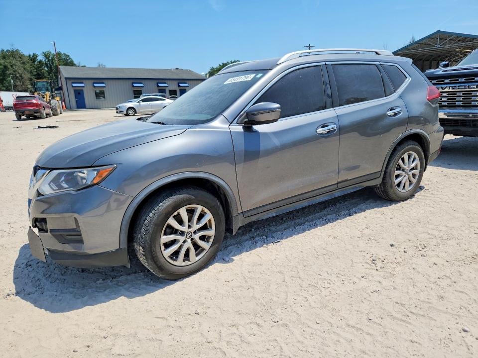 NISSAN ROGUE 2018 with VIN JN8AT2MT0JW456000 - Photo from auction