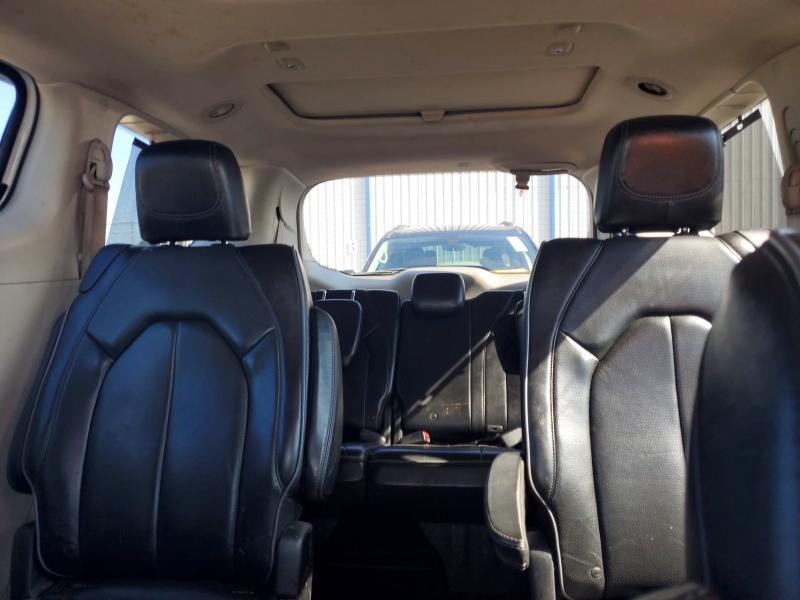 Photo 10 from auction – 2018 CHRYSLER PACIFICA with VIN 2C4RC1GG3JR185305