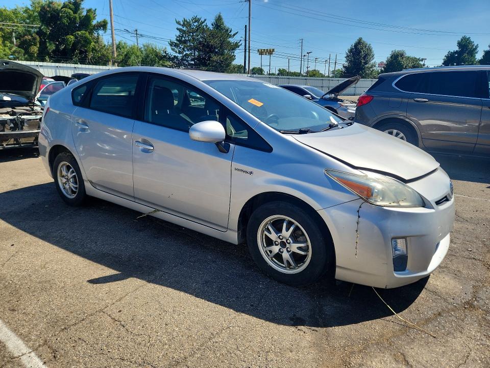 Foto 4 de la subasta – 2011 TOYOTA PRIUS con VIN JTDKN3DU2B1370226
