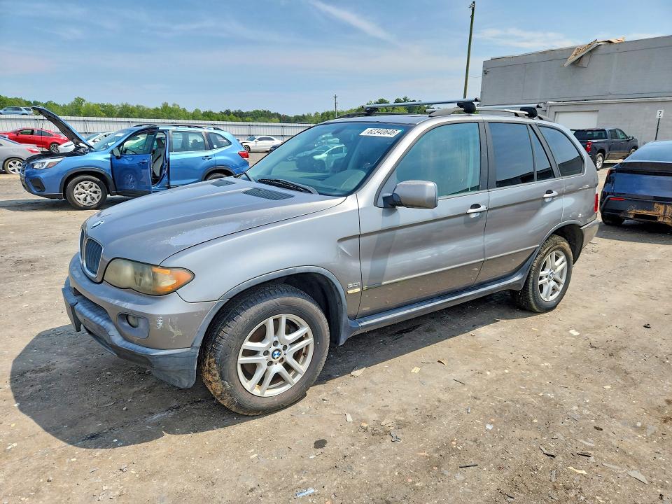 BMW X5 2004 with VIN 5UXFA13554LU46300 - Photo from auction