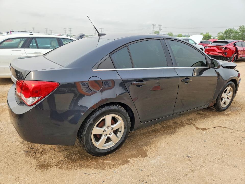 Photo 3 from auction – 2013 CHEVROLET CRUZE with VIN 1G1PC5SB3D7143502