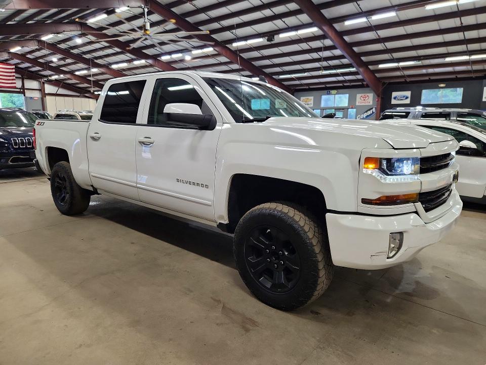 Photo 4 from auction – 2018 CHEVROLET SILVERADO with VIN 3GCUKREC5JG473540