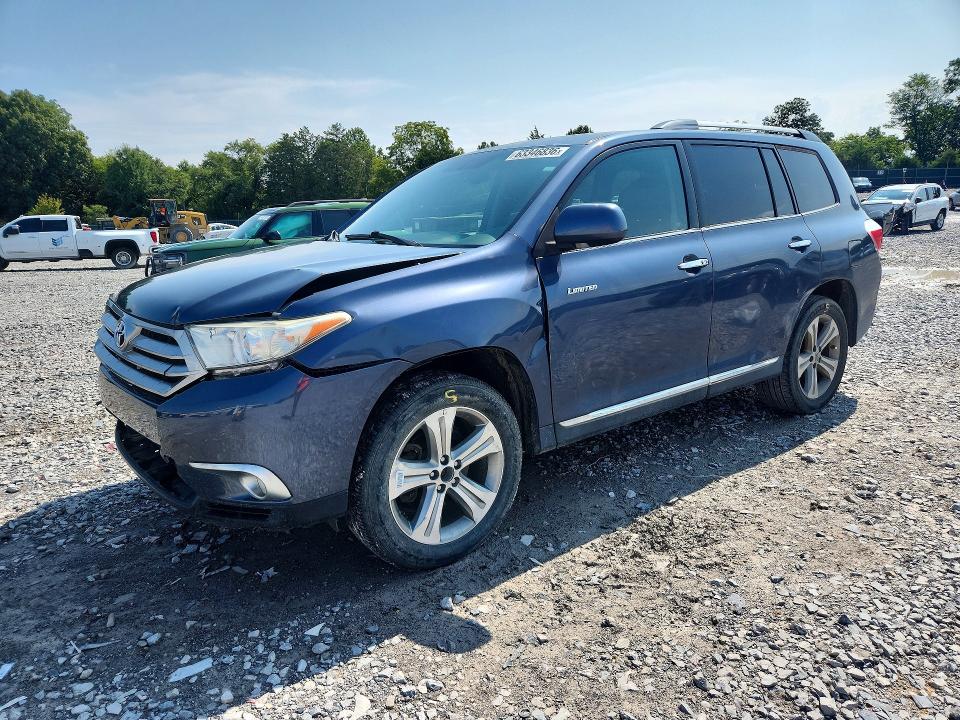 TOYOTA HIGHLANDER 2011 with VIN 5TDYK3EHXBS044567 - Photo from auction
