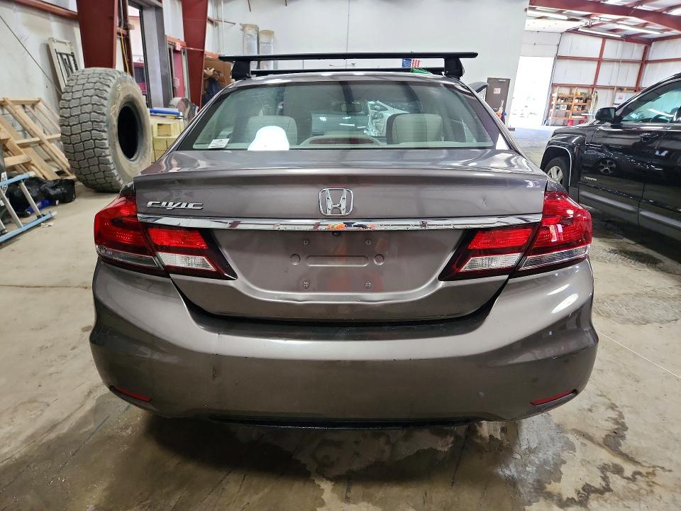 Photo 6 from auction – 2014 HONDA CIVIC with VIN 19XFB2F53EE213185
