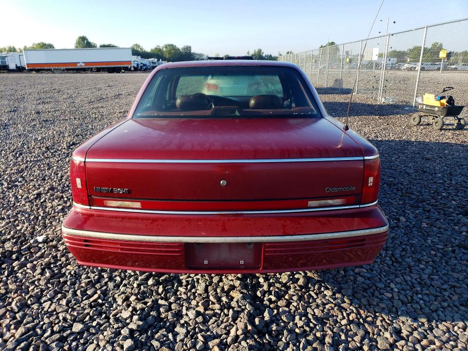 Photo 6 from auction – 1995 OLDSMOBILE 98 with VIN 1G3CX52K4S4317523