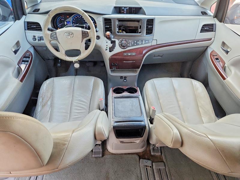 Photo 8 from auction – 2014 TOYOTA SIENNA with VIN 5TDYK3DC8ES510474