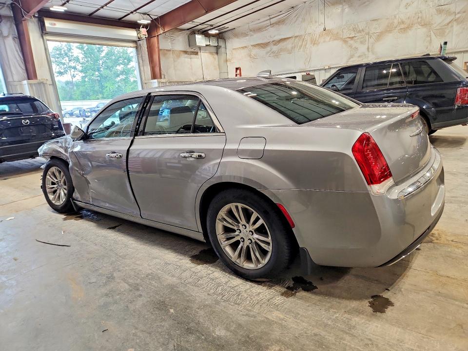 Photo 2 from auction – 2016 CHRYSLER 300C with VIN 2C3CCAEG7GH324508