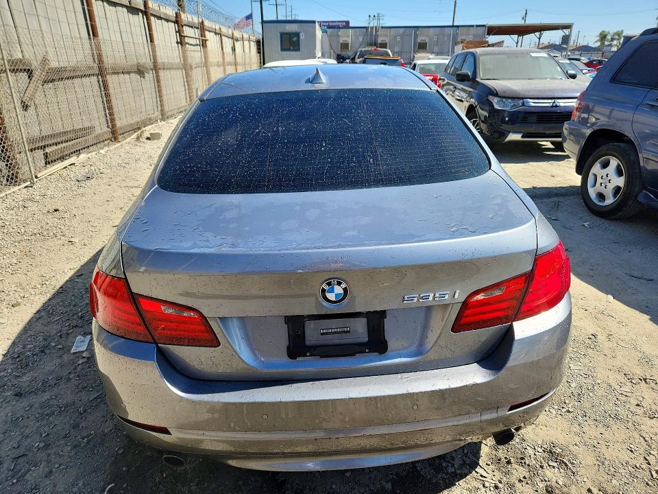 صورة رقم 6 من المزاد - 2011 BMW 535 مع VIN WBAFR7C5XBC801436