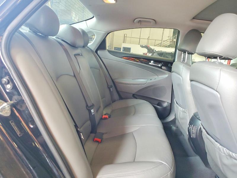 Photo 10 from auction – 2011 HYUNDAI SONATA with VIN 5NPEC4AB0BH294011