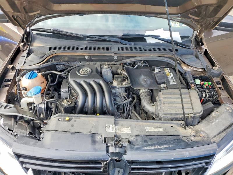 Photo 11 from auction – 2014 VOLKSWAGEN JETTA with VIN 3VW2K7AJ2EM253485
