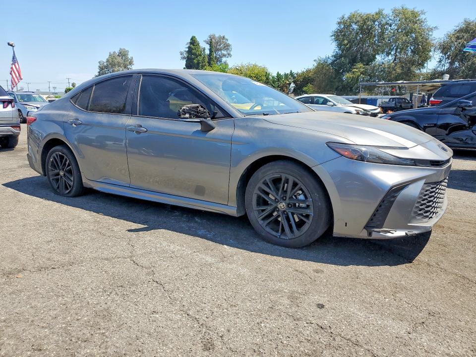 Photo 4 from auction – 2025 TOYOTA CAMRY with VIN 4T1DAACK4SU566008