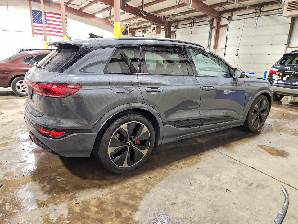 Photo 3 from auction – 2025 AUDI SQ6 E-TRON with VIN WA135BGF5SA031322