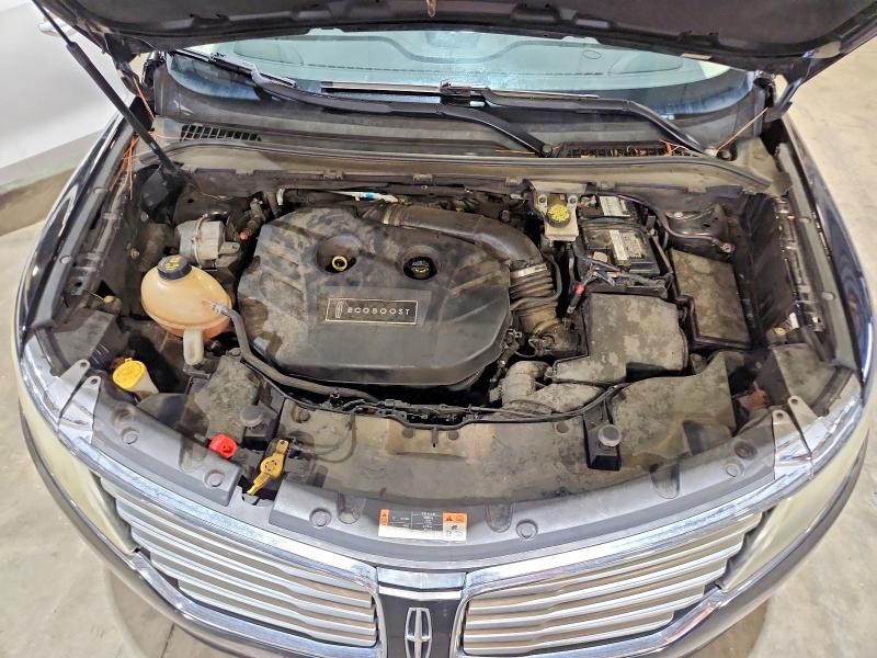 Photo 12 from auction – 2017 LINCOLN MKC with VIN 5LMCJ1C94HUL22292