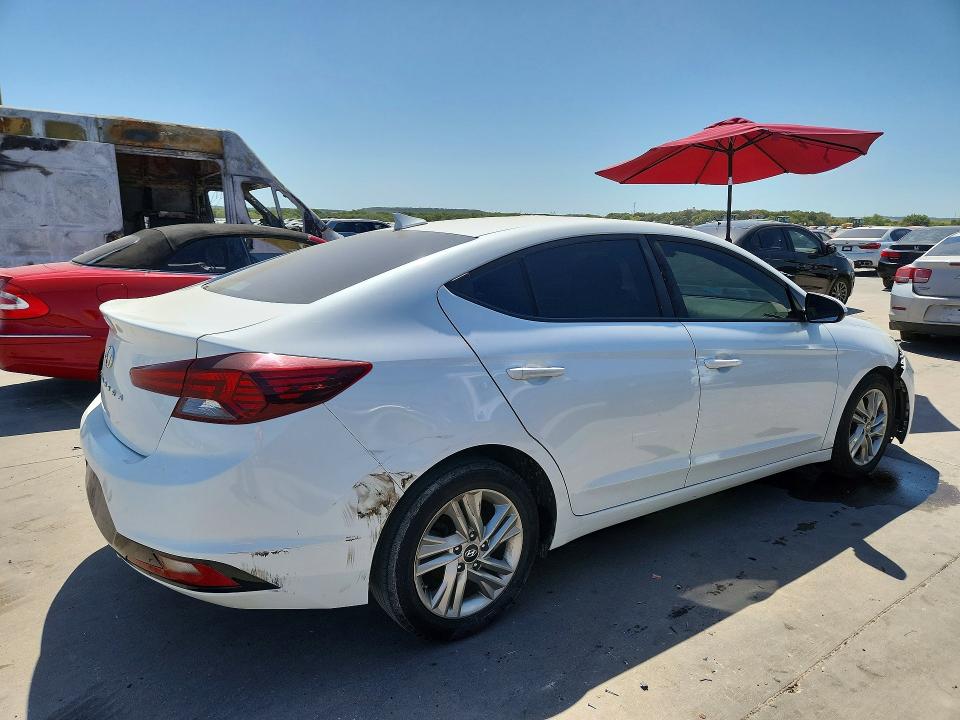 Снимка 3 от търг – 2020 HYUNDAI ELANTRA с VIN 5NPD84LF1LH542006