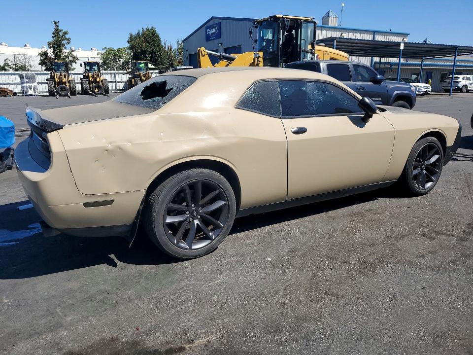 Photo 3 from auction – 2013 DODGE CHALLENGER with VIN 2C3CDYAG5DH705152