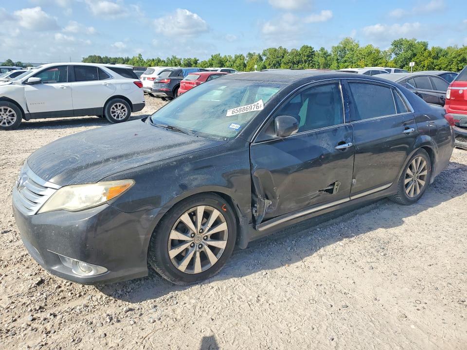 TOYOTA AVALON 2012 with VIN 4T1BK3DB0CU470487 - Photo from auction