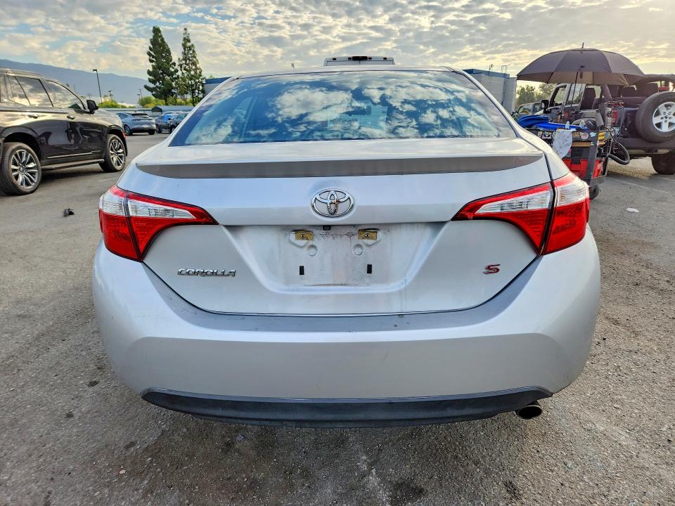 Photo 6 from auction – 2016 TOYOTA COROLLA with VIN 5YFBURHEXGP463460