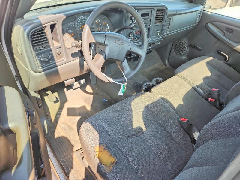 Photo 8 from auction – 2004 CHEVROLET SILVERADO with VIN 1GCHC24U44E262311