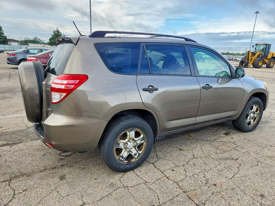 Zdjęcie 3 z aukcji – 2010 TOYOTA RAV4 z VIN JTMBF4DV7A5020206