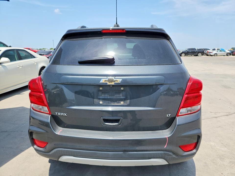 Photo 6 from auction – 2018 CHEVROLET TRAX with VIN 3GNCJLSB7JL189865