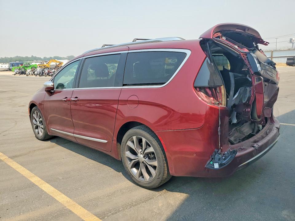 Photo 2 from auction – 2017 CHRYSLER PACIFICA with VIN 2C4RC1GG8HR647691