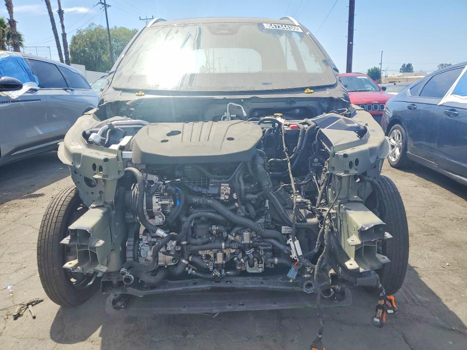 Photo 5 from auction – 2026 VOLVO XC90 with VIN YV4M12PE1T1494960