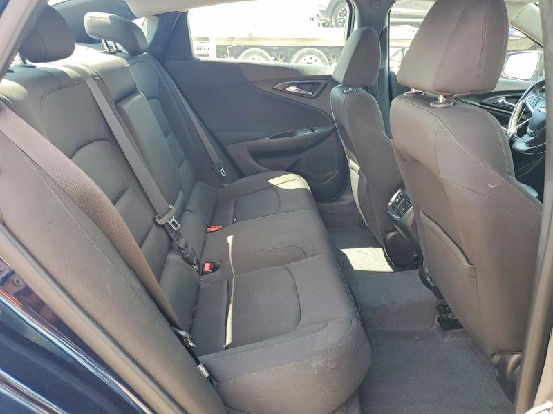 Photo 10 from auction – 2019 CHEVROLET MALIBU with VIN 1G1ZD5ST4KF119873