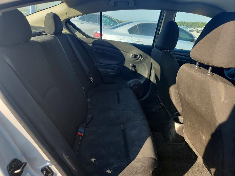 Photo 10 from auction – 2019 NISSAN VERSA with VIN 3N1CN7AP4KL801073