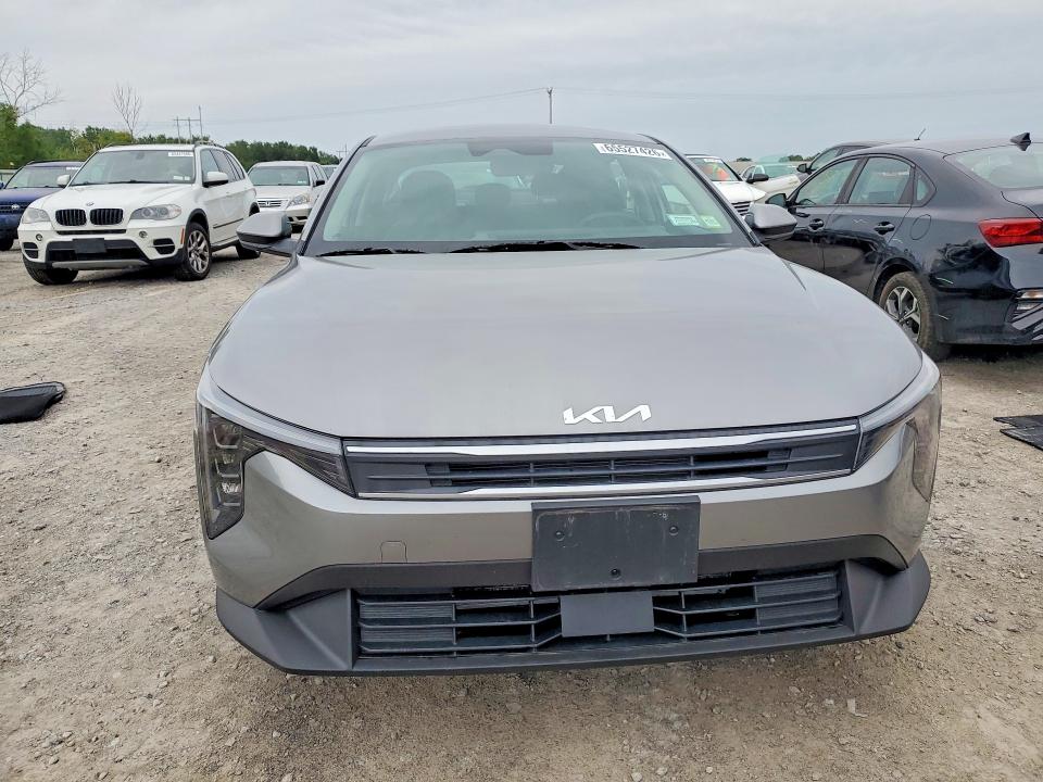 Photo 5 from auction – 2025 KIA K4 with VIN 3KPFT4DE5SE196459