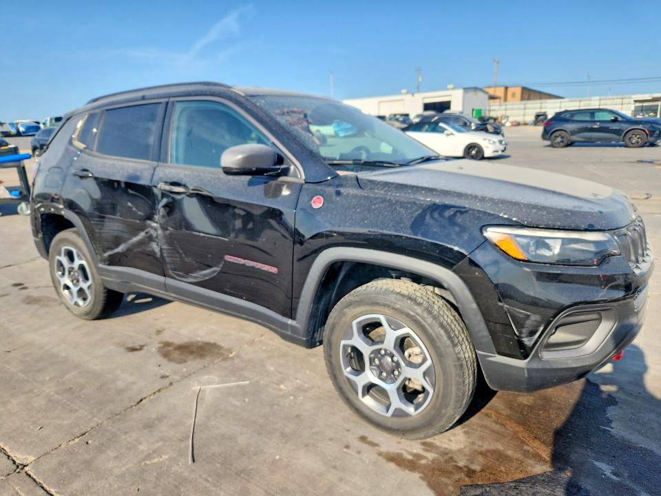 Photo 4 from auction – 2022 JEEP COMPASS with VIN 3C4NJDDB5NT100630
