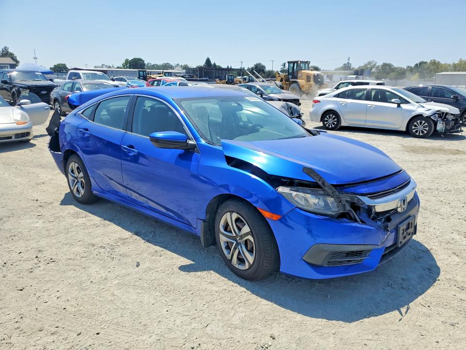 Photo 4 from auction – 2017 HONDA CIVIC with VIN 2HGFC2F59HH537104