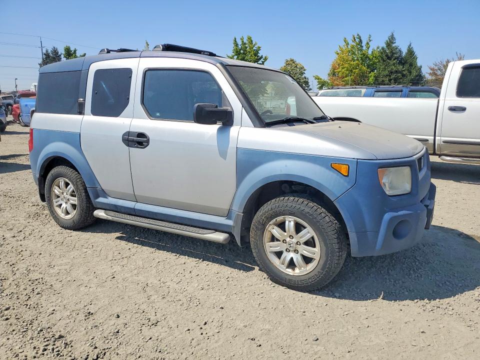 Photo 4 from auction – 2006 HONDA ELEMENT with VIN 5J6YH28656L011853