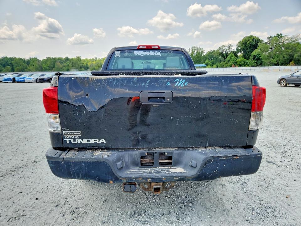 Photo 6 from auction – 2010 TOYOTA TUNDRA with VIN 5TFRY5F12AX088944