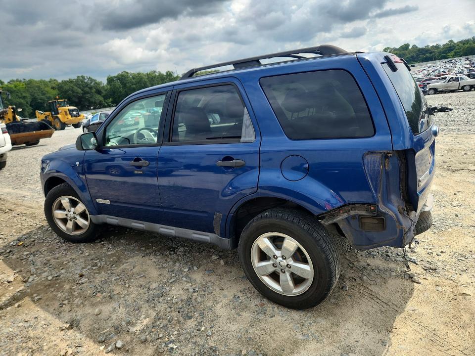 Photo 2 from auction – 2008 FORD ESCAPE with VIN 1FMCU03138KB27777
