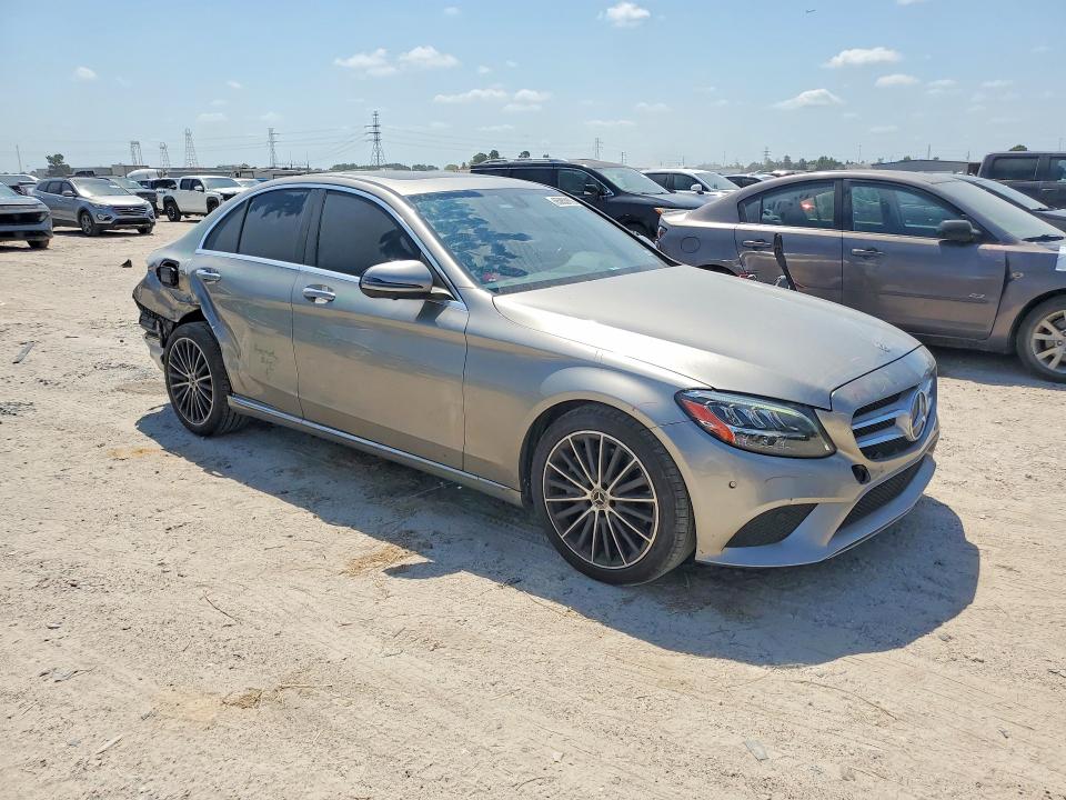 Снимка 4 от търг – 2021 MERCEDES-BENZ C с VIN W1KWF8DB6MR653295