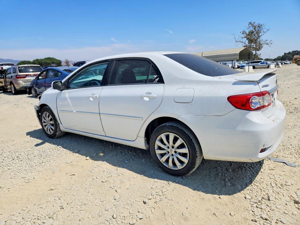 Photo 2 from auction – 2012 TOYOTA COROLLA with VIN 2T1BU4EE0CC809811