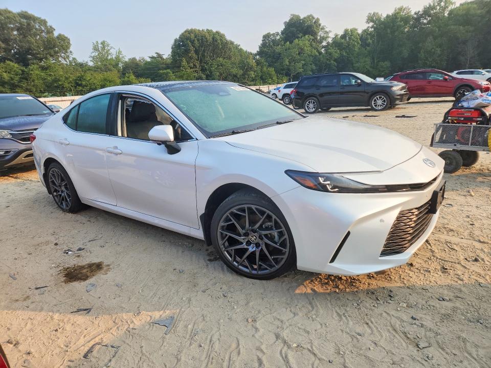 Photo 4 from auction – 2026 TOYOTA CAMRY with VIN 4T1DBADK4TU547956