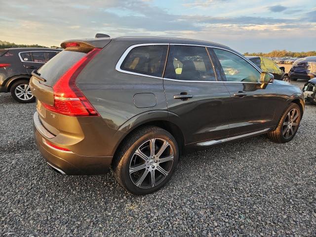 Photo 3 from auction – 2021 VOLVO XC60 with VIN YV4102DL3M1887210