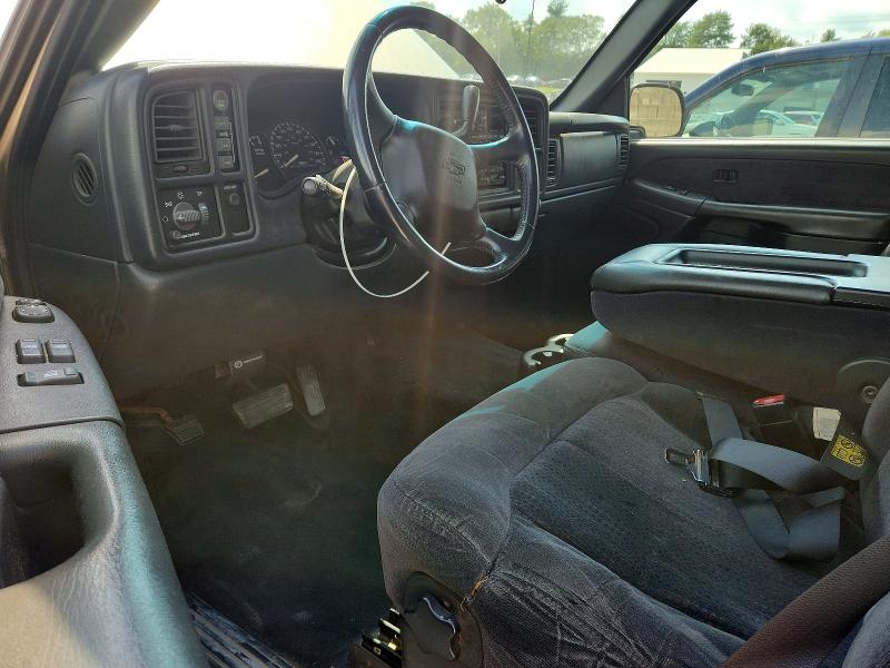 Photo 8 from auction – 2002 CHEVROLET SILVERADO with VIN 1GCEK19TX2Z260665